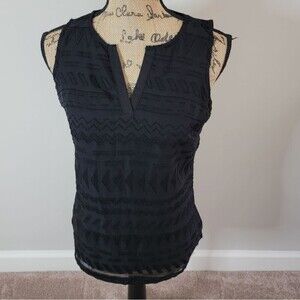 Market & Spruce black sleeveless top
